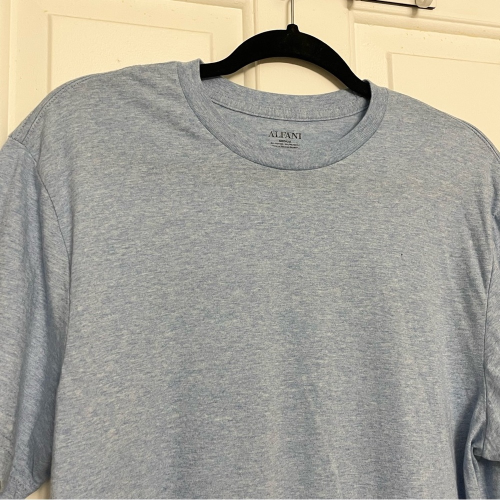 Men's Light Heather Blue Alfani 60% Cotton, 40% Polyester T-Shirt In Size Medium - Picture 3 of 10